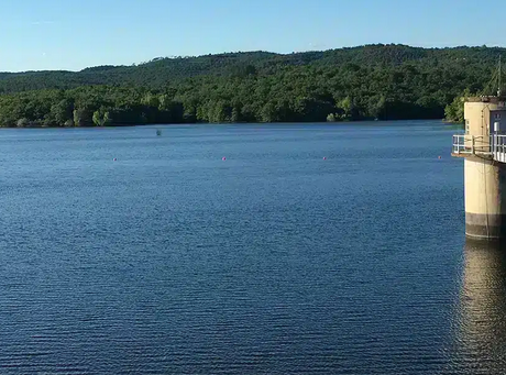 diga lago del calcione
